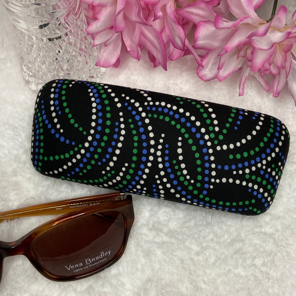 Vera Bradley Woman's 100% UV Zeal Sunglasses - NWT - Picture 4 of 4